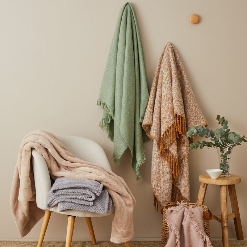 Pilbeam Living-Aria Throw - Grey