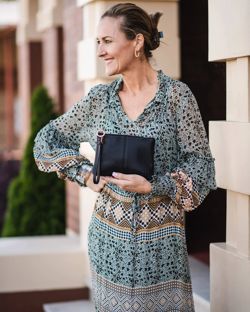 The Louenhid - Baby Gracie Clutch - black