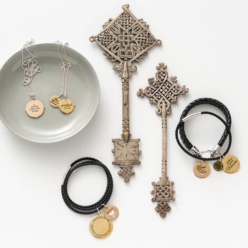 Palas - Believe in the Beauty of Your Dreams Charm