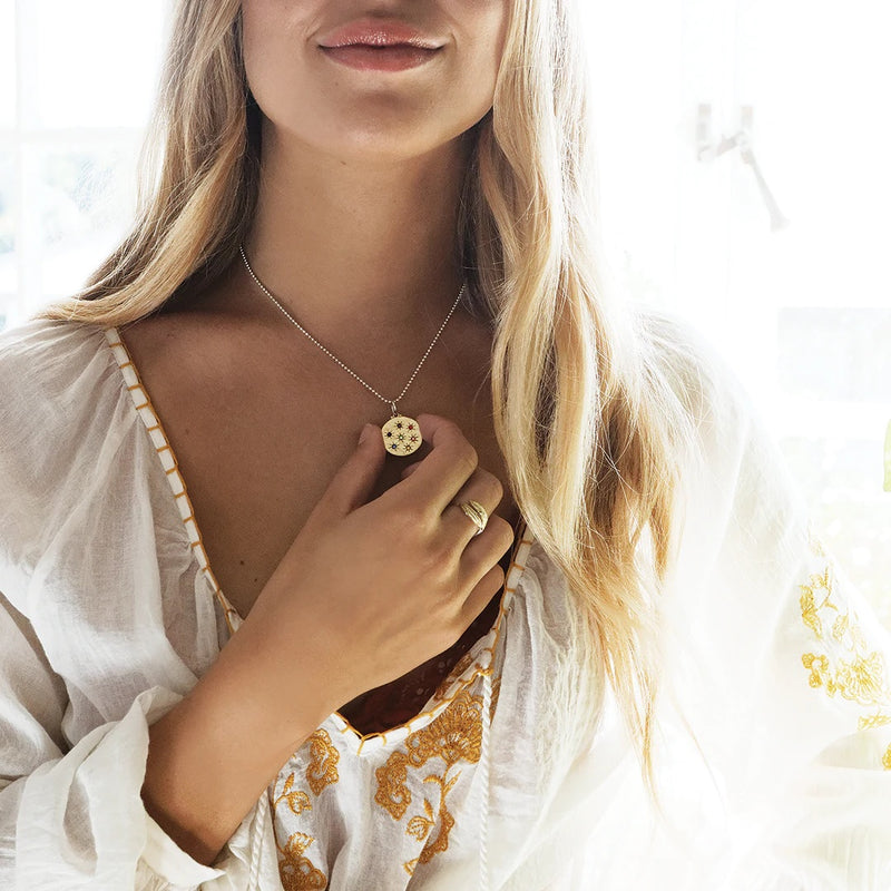 Palas - Chakra Healing and Balance Charm