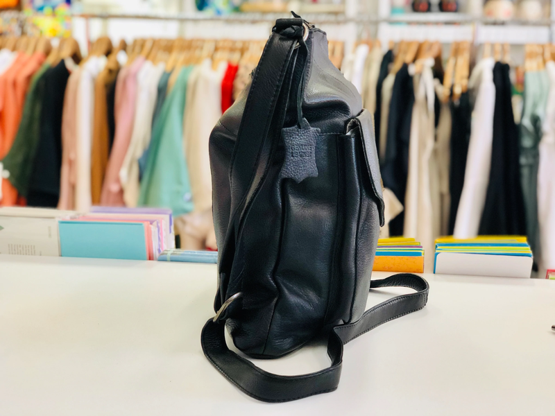 Oran - Bag - Emily Large Leather Cross Body - Black