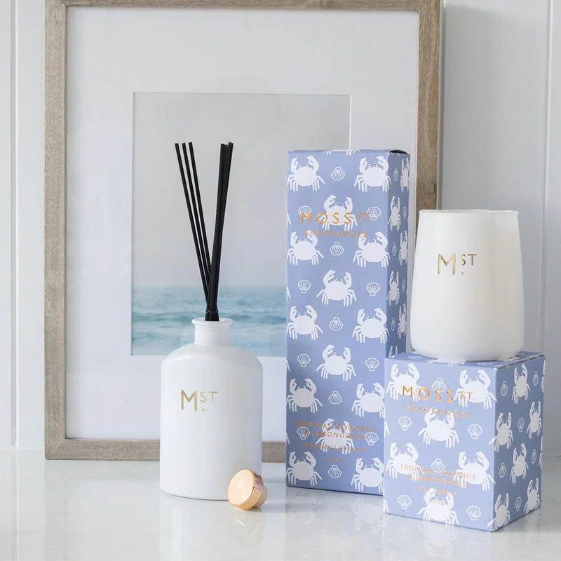 Moss St. - Soy Candle 320g - Tropical Coconut & Lemongrass