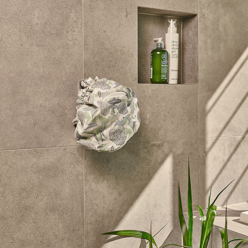 Annabel Trends - Shower Cap - Linen Waratah Blue