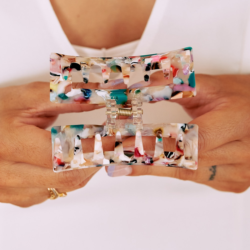 Annabel Trends - Tamed Hair Claw - Black & White