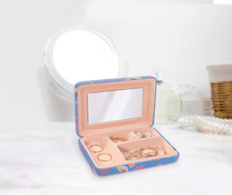 Is Gift - Australian Collection Jewellery Case - Andrea Smith