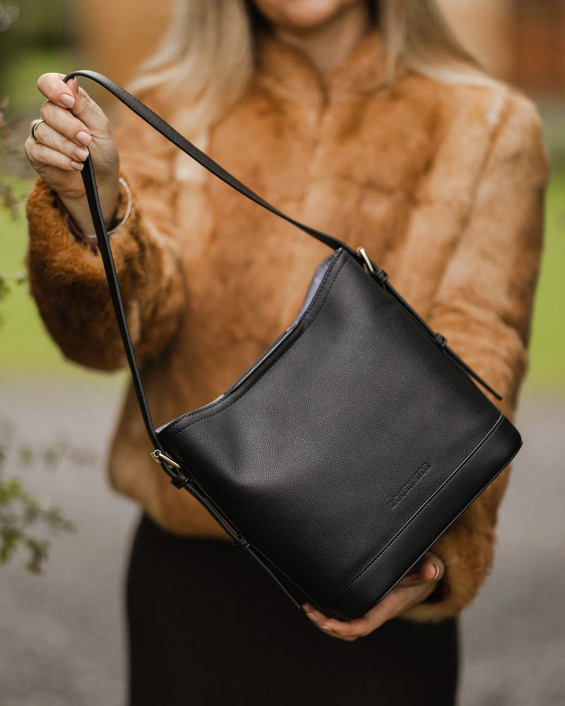 The Louenhide-Abbey Black Shoulder Bag