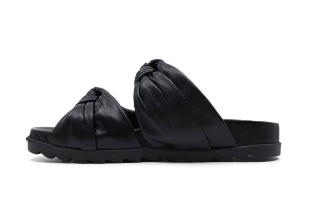 Bueno - Nola - Black