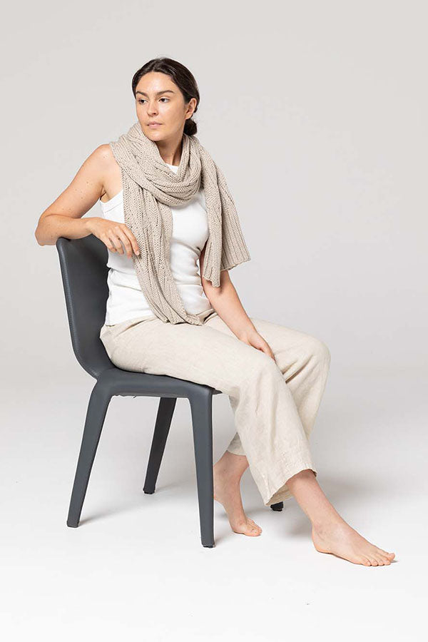 Indus - Chunky Cable Knit Scarf - Stone