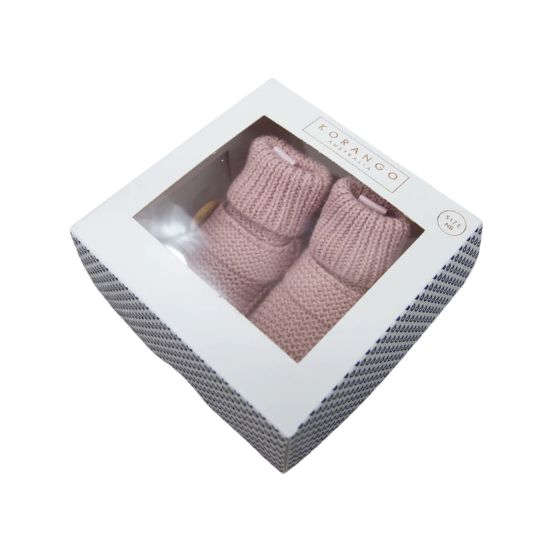 Korango - Knitted Button Booties - Dusty Pink