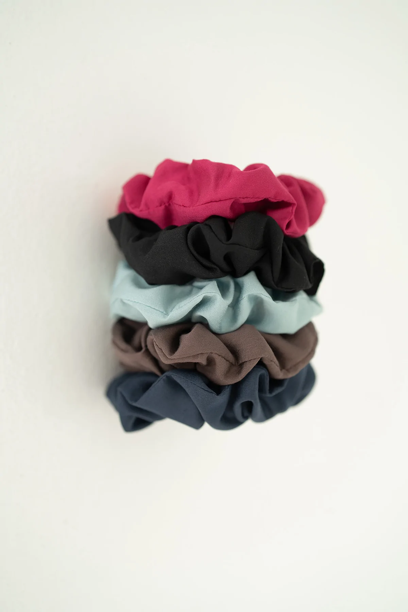 Humidity - Luxe Scrunchie - Black