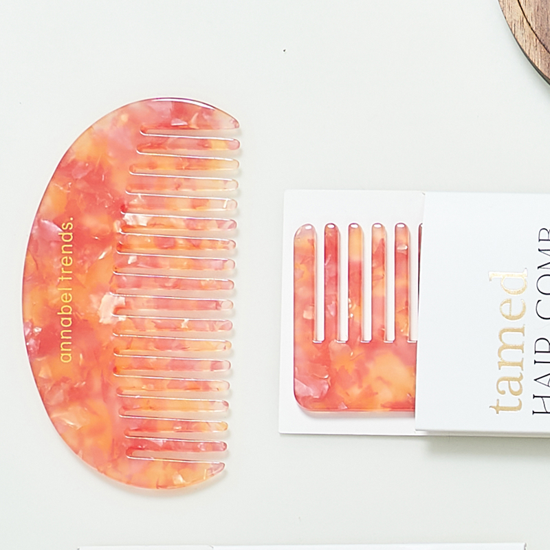Annabel Trends - Tamed Moon Shaped Comb - Sherbet