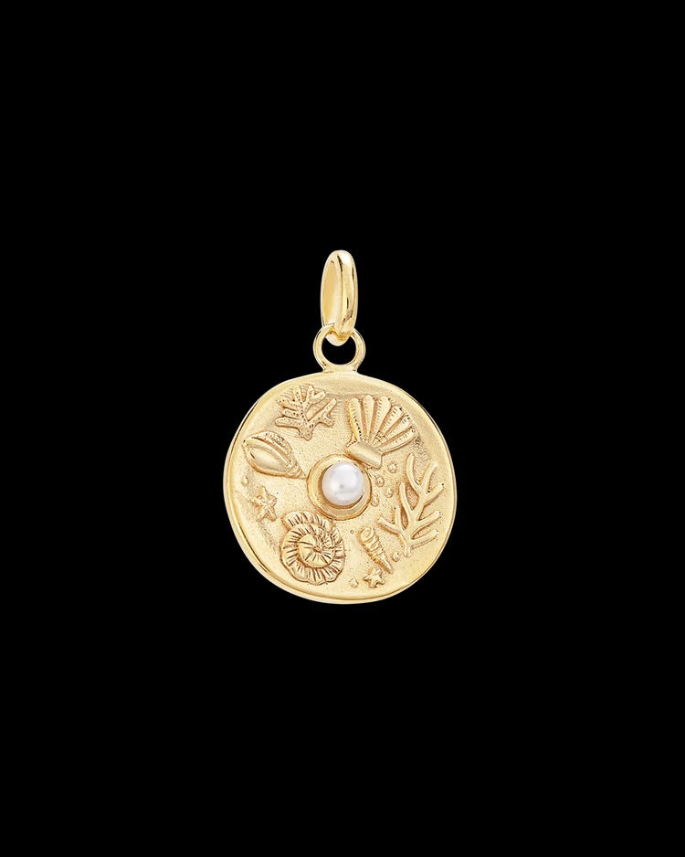 Kirstin Ash - Tiny By The Sea Coin - 18k Gold Ver